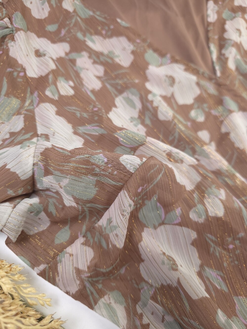 Like New Lauren Conrad Brown Gold Metalic Striped Floral Maxi Dress Sz XXL - Picture 6 of 14